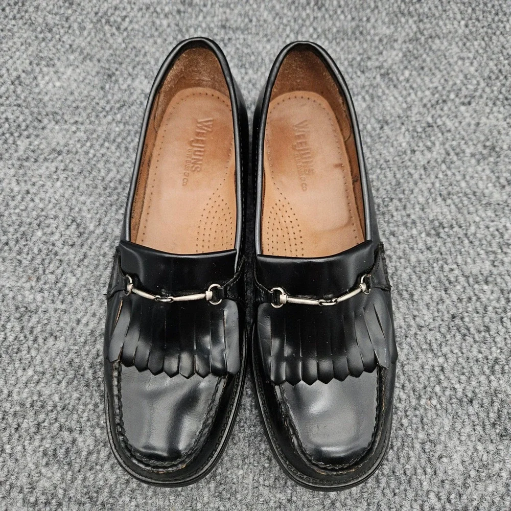 G.H. Bass Men's 9 Black Loafers Weejuns Kiltie Bit Moccasin Dress Shoes Classic